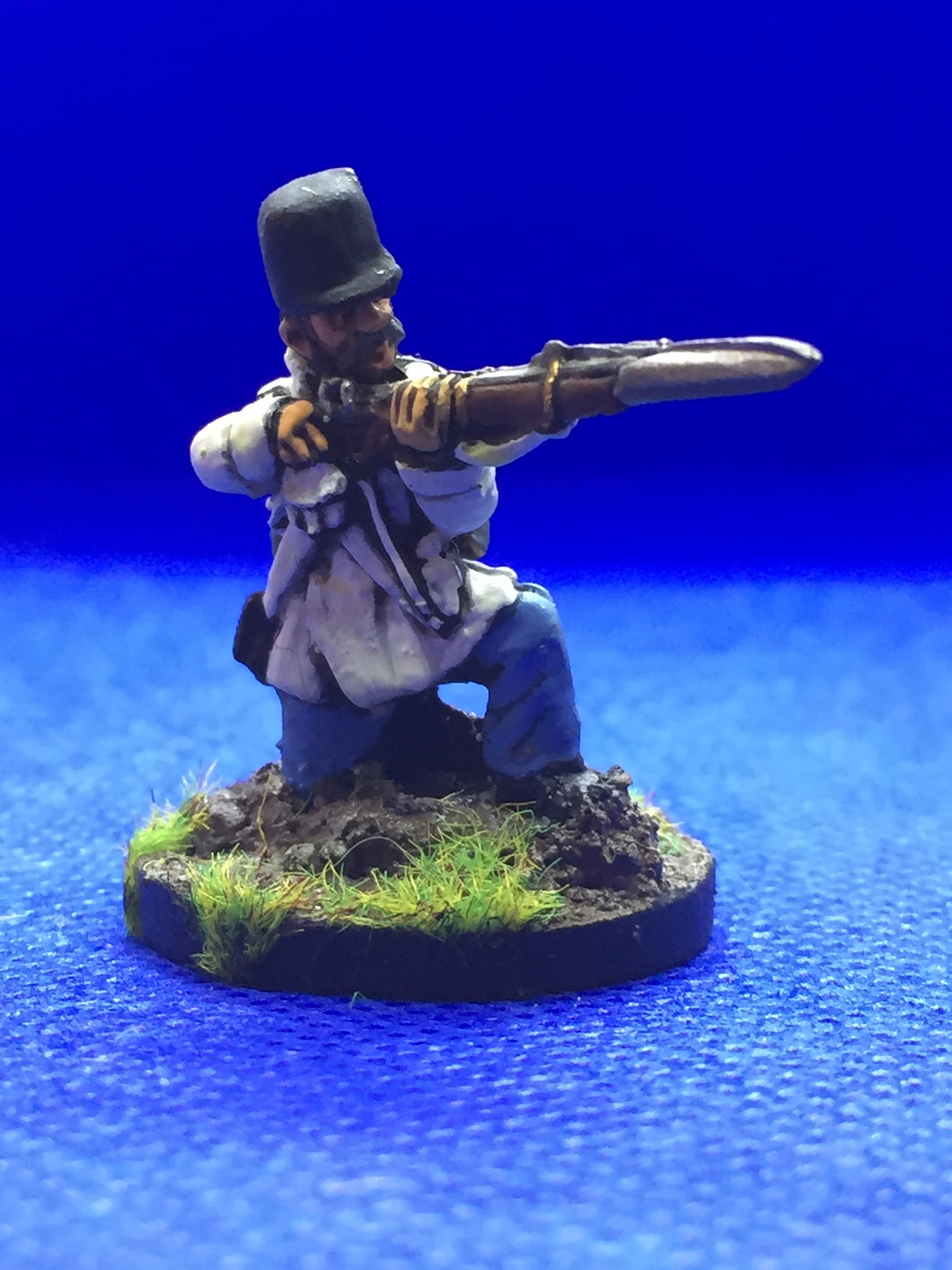Austrian 1859: Line Infantry Kneeling Firing 28mm